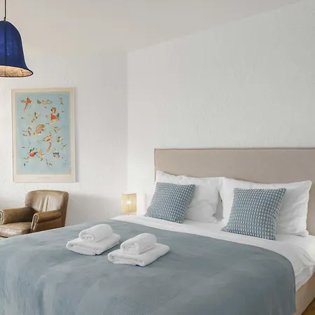 Double Modern-9 By Interhome