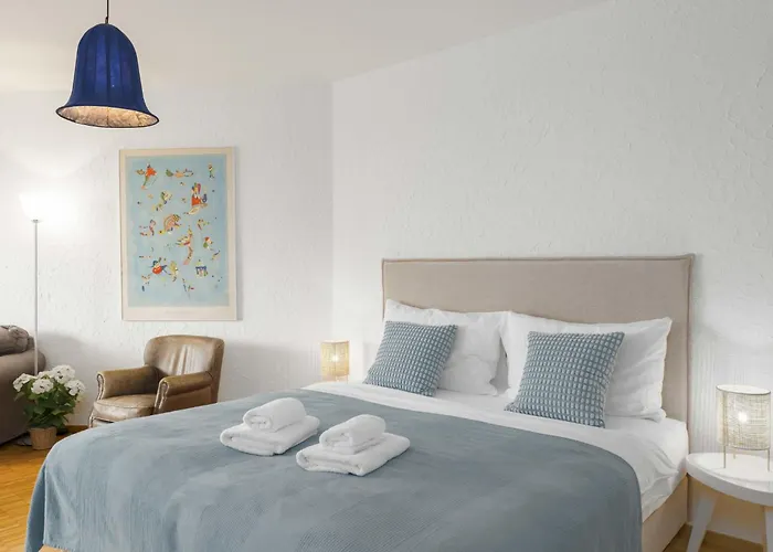 Double Modern-9 By Interhome