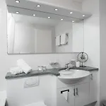 アパート Double Modern-9 By Interhome *